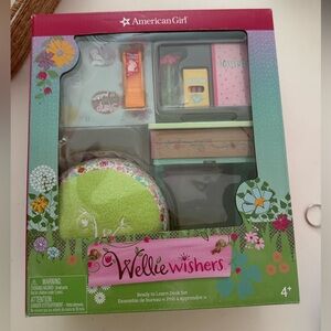 American Girl Wellie Wishers Colorful Desk Set